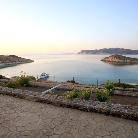 White Sea Houses Kimolos Exterior photo